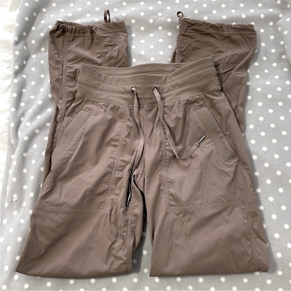 EUC Lululemon Dance studio Pants Size 2